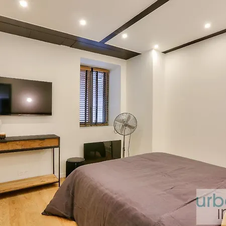 170 - Sublime Flat In Center Of